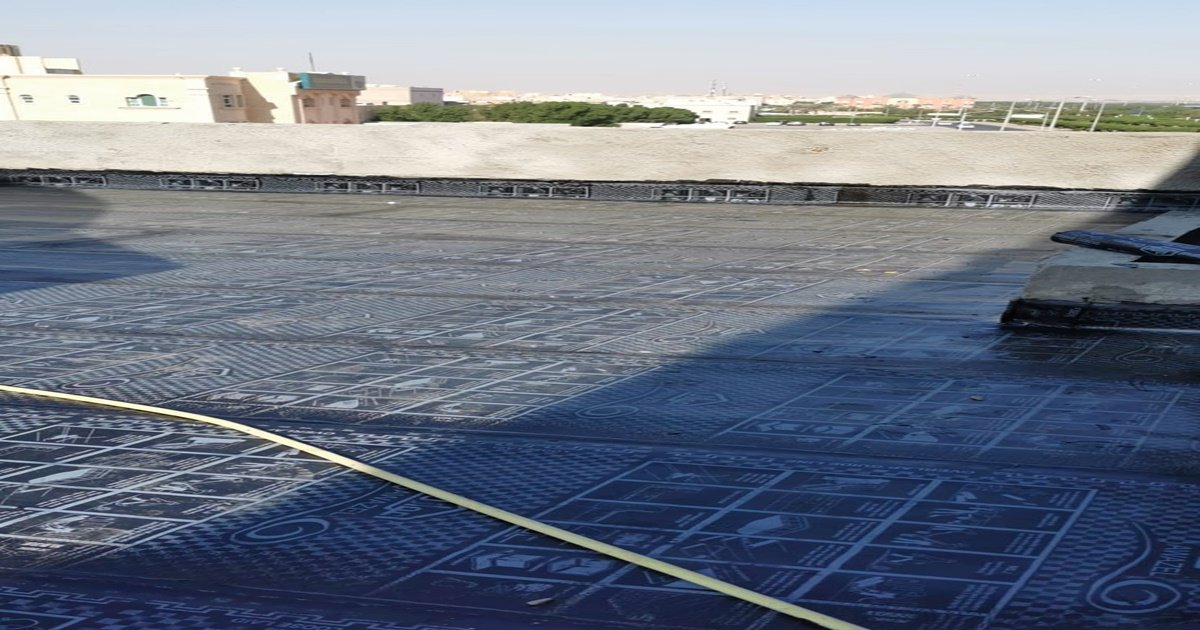 دهان عازل مائي للأسطح